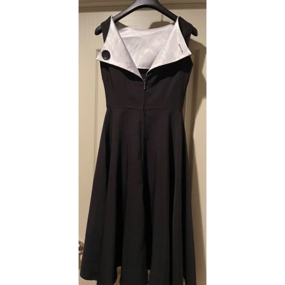 Jazmin Circle Black Swing Dress from Bettie Page (Tatyana) - Picture 9 of 13